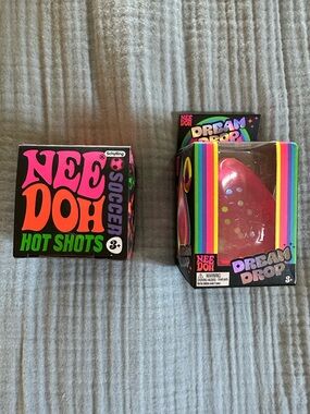 New in Box NeeDoh Dream Drop & Hot Shots Pack - Pink/Neon Orange